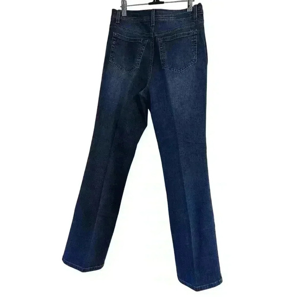 Jones New York Madison Boot Cut Size 8 Short Slimming Blue Jeans - Picture 1 of 10